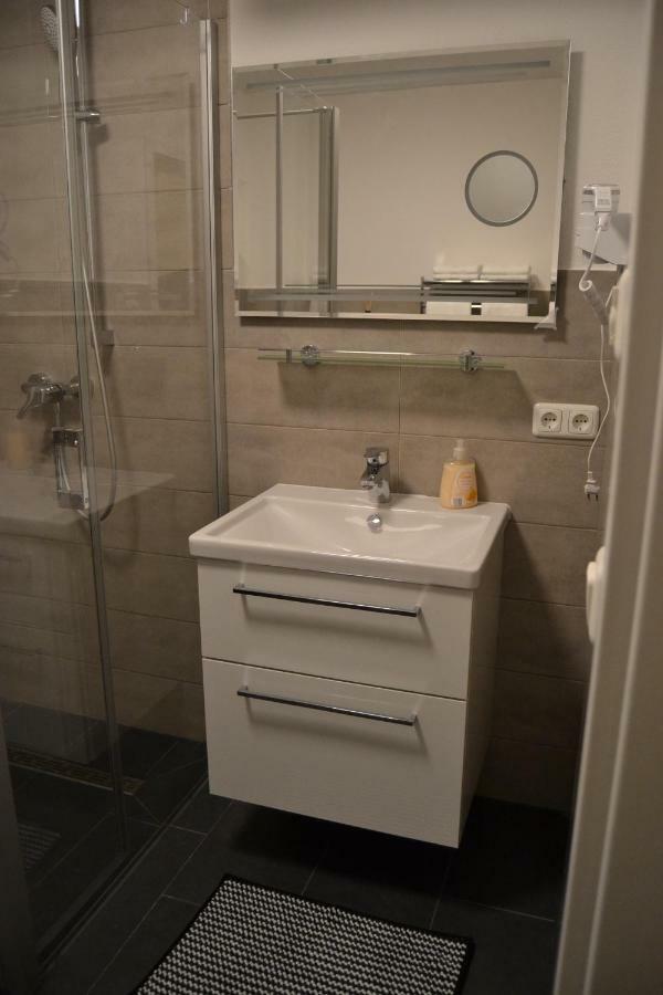 Aparthotel Sebastian Эрдинг Экстерьер фото