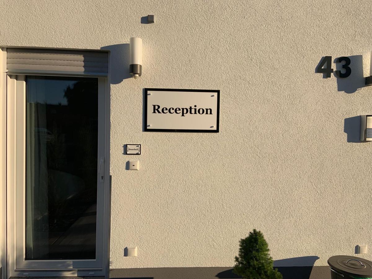 Aparthotel Sebastian Эрдинг Экстерьер фото